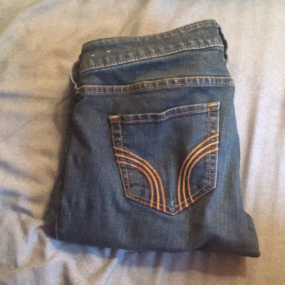 HOLLISTER DARK WASH SKINNY